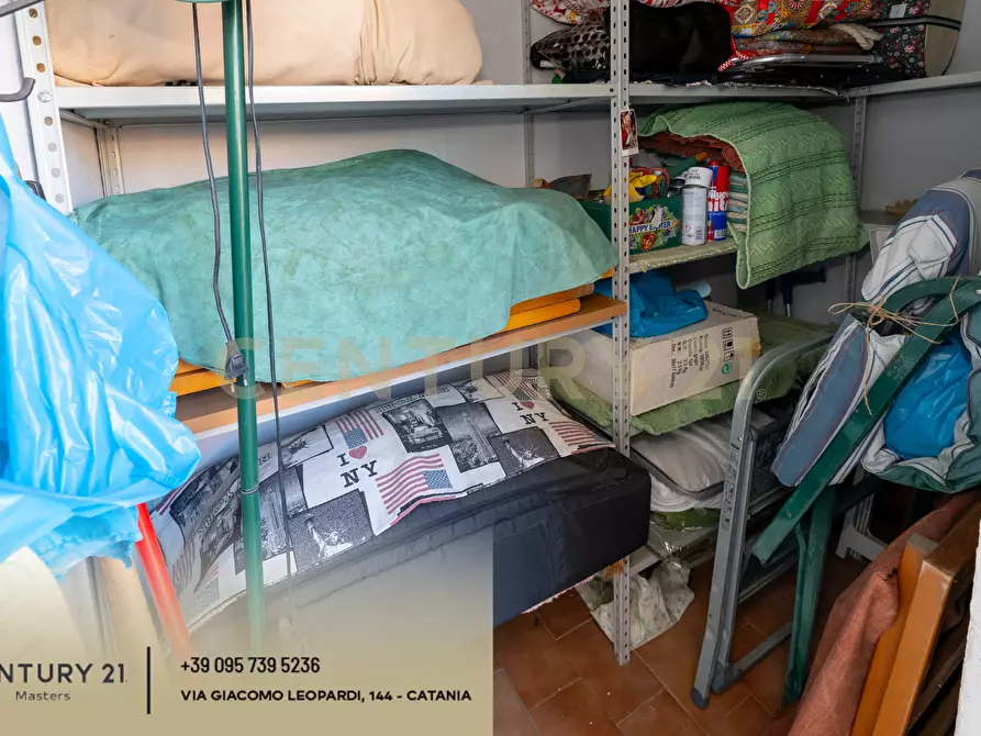 Immagine 59 di Attico in vendita  in Via Gargano 31 a Catania