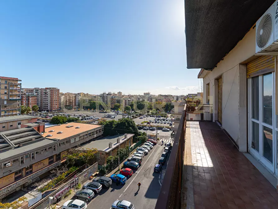 Immagine 48 di Attico in vendita  in Via San Filippo Neri 26 a Catania