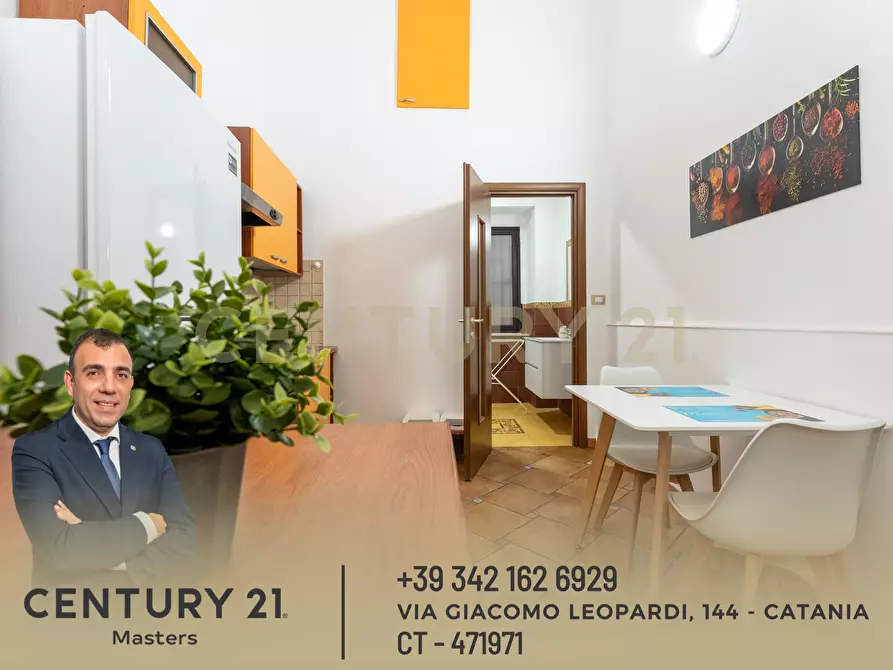 Immagine 30 di Bilocale in vendita  in Via Fornaciai 12 a Catania