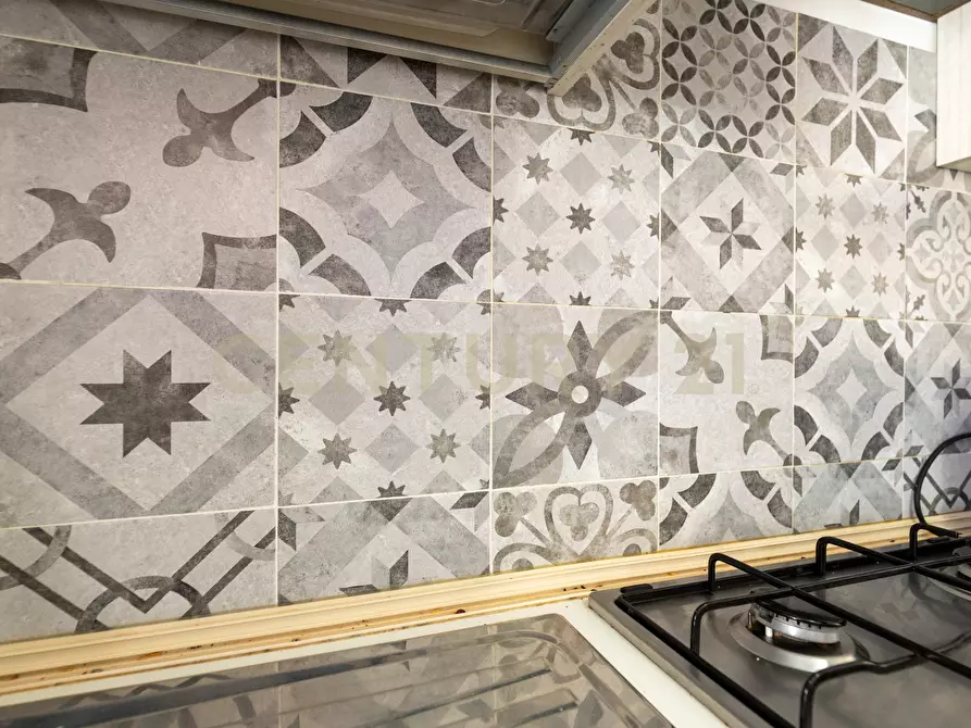 Immagine 16 di Trilocale in vendita  in Via Consolare Valeria 9797 a Sant'alessio Siculo