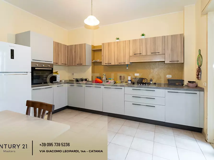 Immagine 9 di Appartamento in vendita  in Via Italo Svevo 12 a Catania