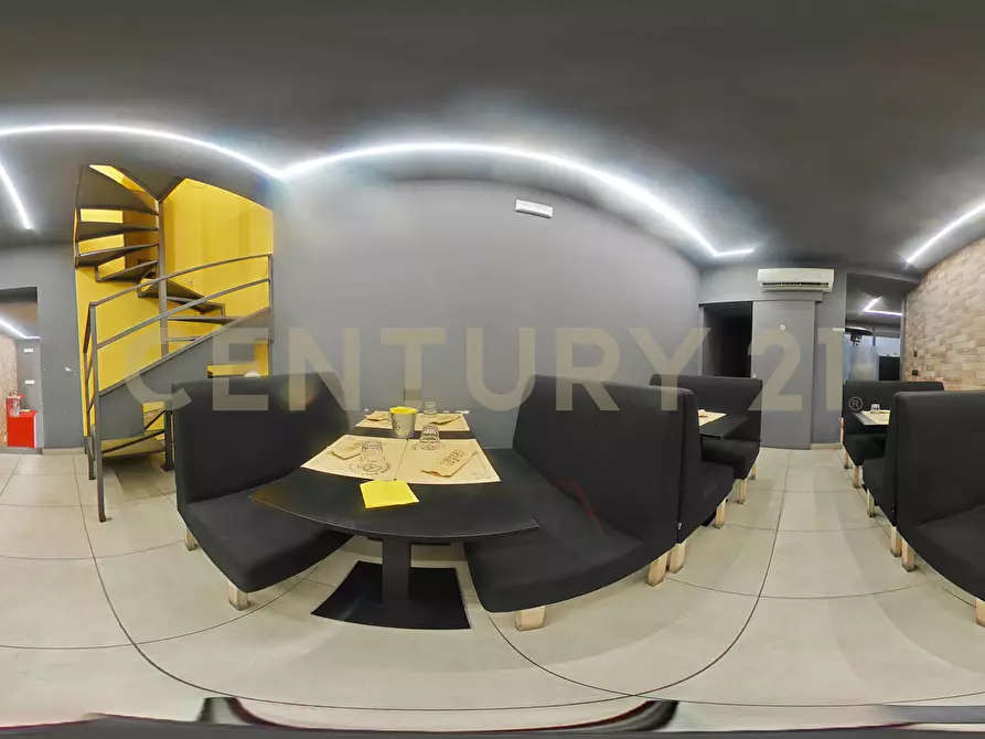 Immagine 80 di Bar / Ristorante in vendita  in Via Gemmellaro 47/A a Catania