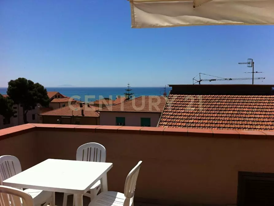 Immagine 63 di Palazzo in vendita  in Via Cavour 2 a Castiglione Della Pescaia