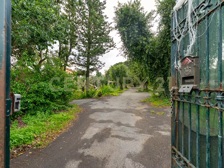 Immagine 30 di Appartamento in vendita  in Via Nuova 122 a Acireale