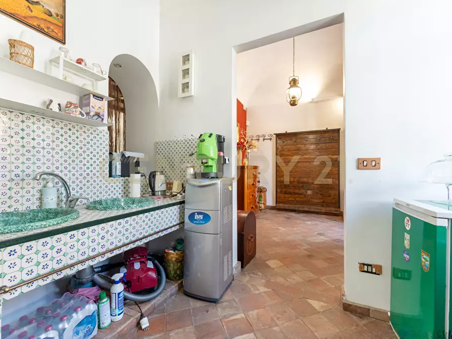 Immagine 34 di Casa indipendente in affitto  in Via Etnea 90 a Mascalucia