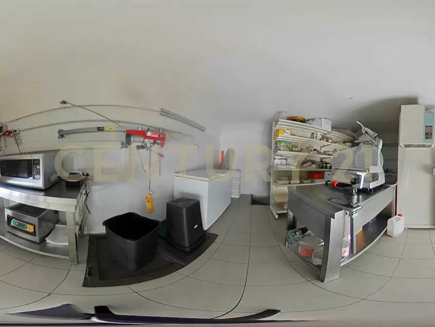 Immagine 9 di Pizzeria / Pub in vendita  in Via Plebiscito 179 a Catania