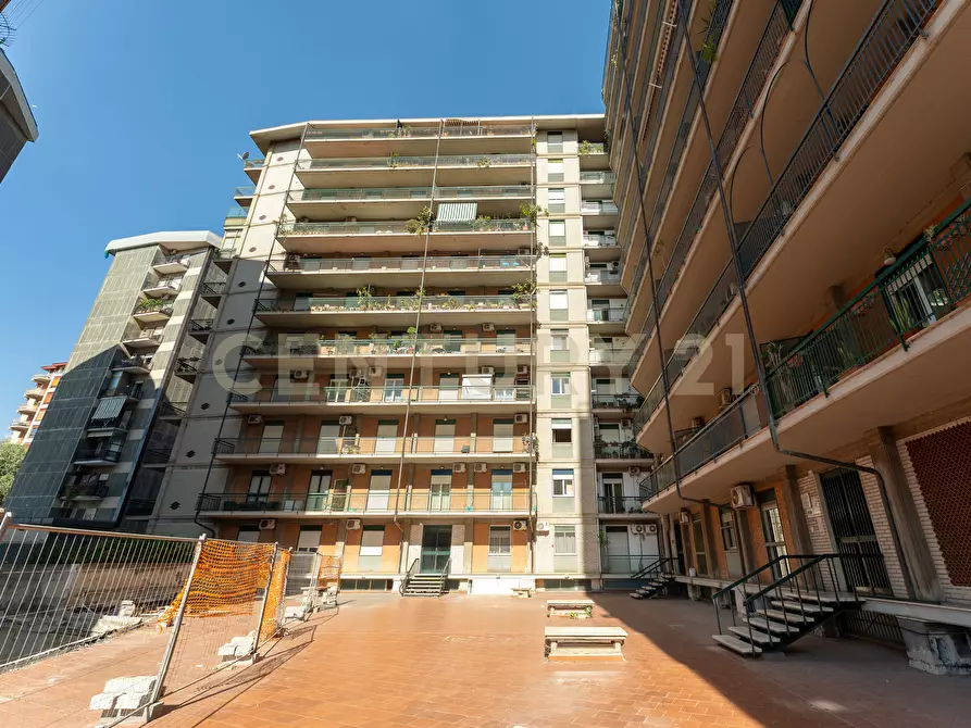 Immagine 6 di Appartamento in vendita  in Viale Alcide De Gasperi 187 a Catania