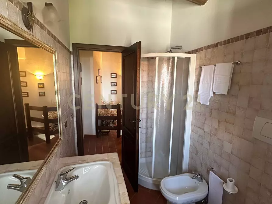 Immagine 36 di Pentalocale in vendita  in Via Porta San Francesco 1 a Cinigiano