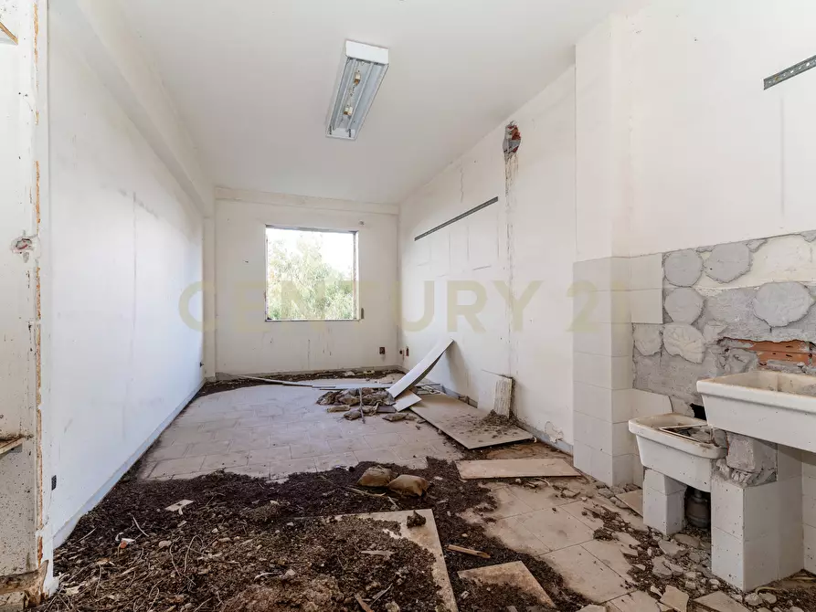 Immagine 23 di Palazzo in vendita  in SP13 53 a Motta Sant'anastasia