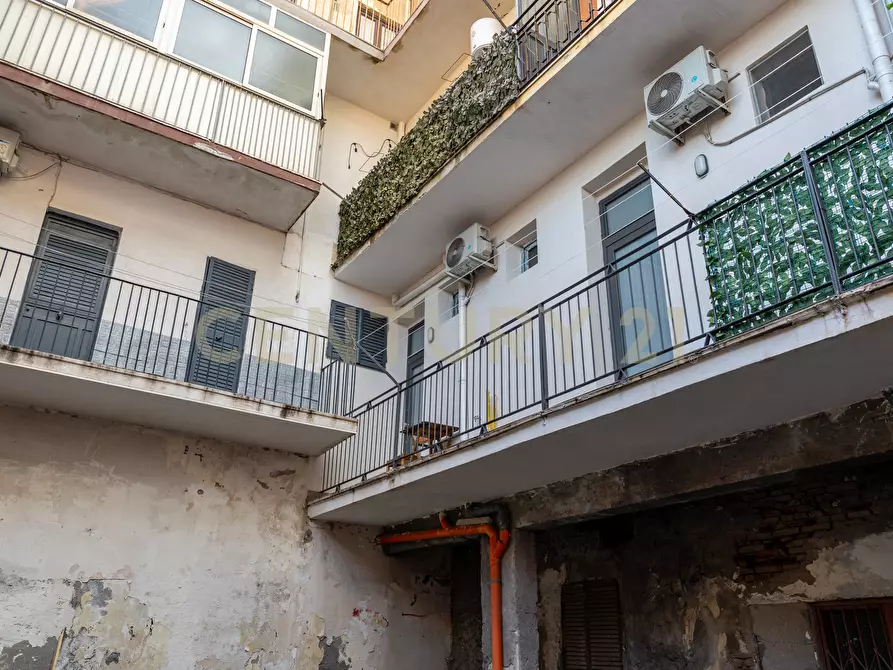 Immagine 16 di Monolocale in vendita  in Via del Principe 37 a Catania