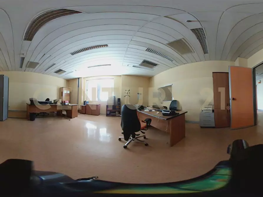 Immagine 77 di Attività artigianale in vendita  in Strada III Mimosa 14 a Catania