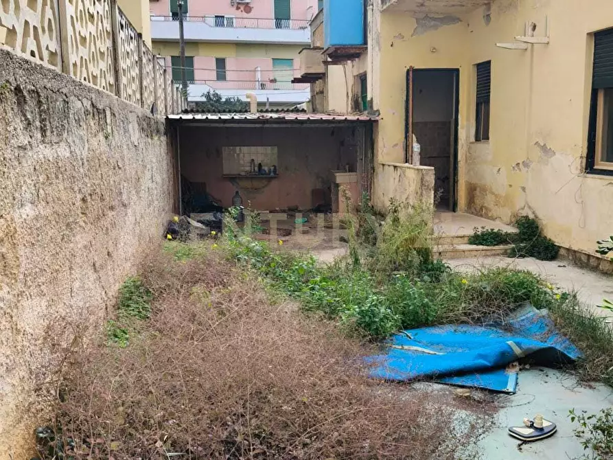Immagine 23 di Casa semindipendente in vendita  in Via Raffaele Paolucci 21 a Palermo