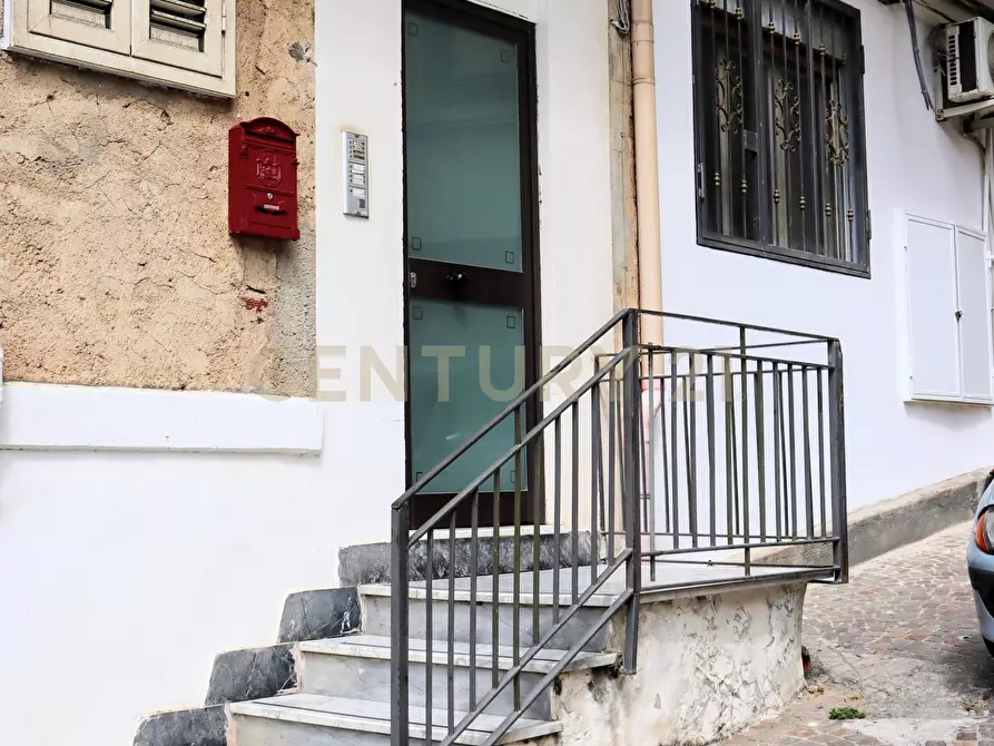 Immagine 2 di Trilocale in vendita  in Via Giuseppe Fazio 2 a Trabia