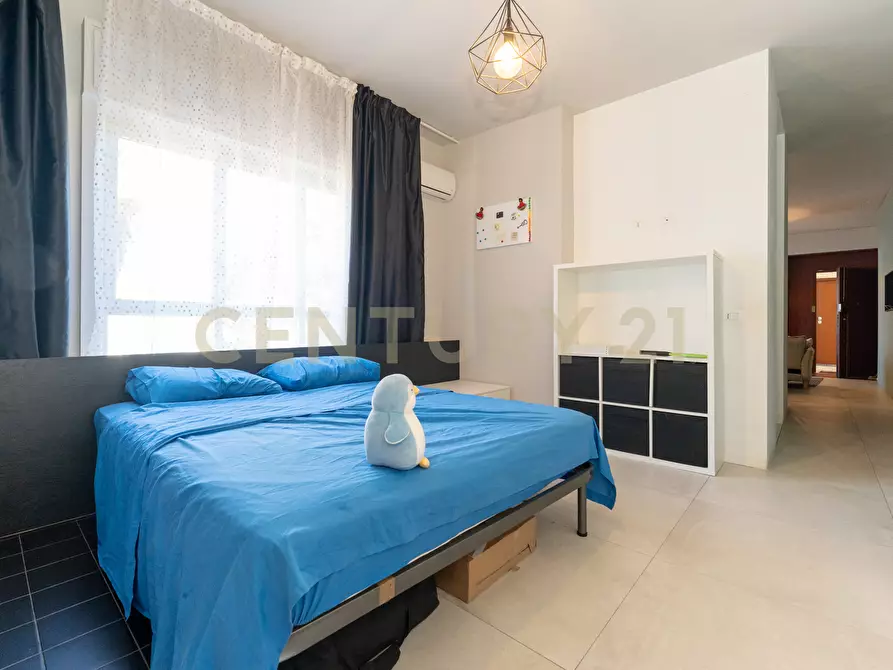 Immagine 24 di Bilocale in affitto  in Viale Alcide De Gasperi 52 a Catania