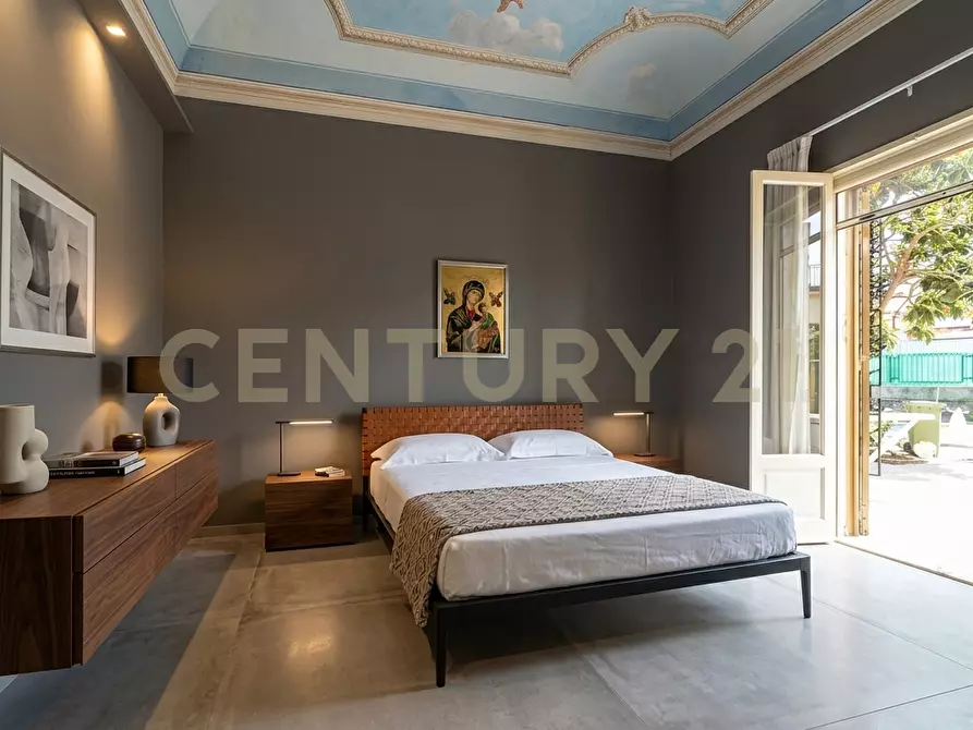 Immagine 19 di Villa in vendita  in Via Quartiere Longo 18 a Aci Castello