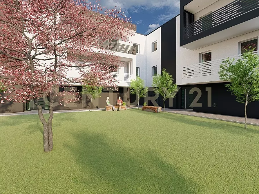 Immagine 12 di Quadrilocale in vendita  in Via Degli Scaligeri a Oppeano