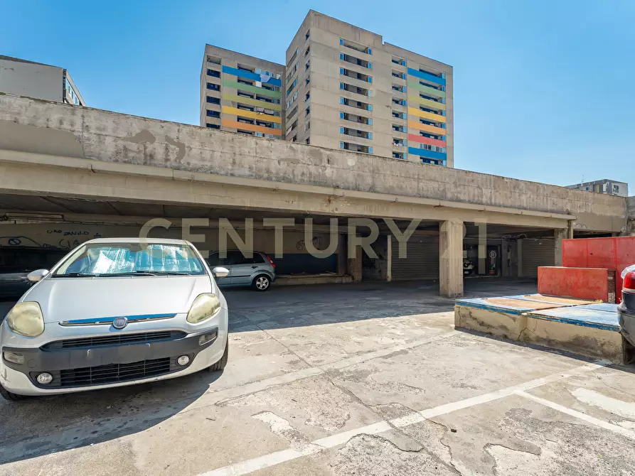 Immagine 52 di Quadrilocale in vendita  in Viale San Teodoro 7 a Catania