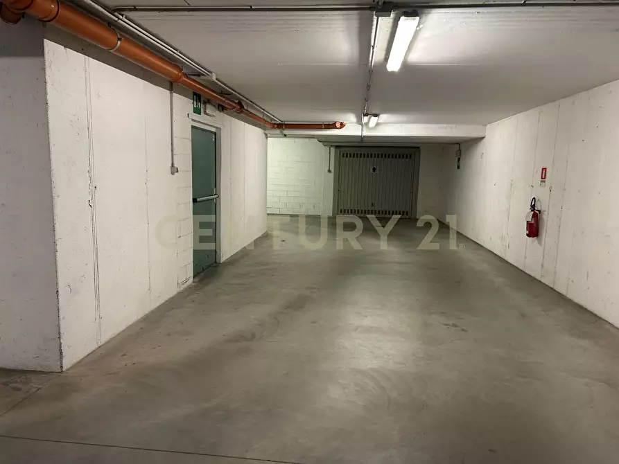 Immagine 9 di Garage in vendita  in Via Vincenzo Muccioli 9 a San Martino Buon Albergo