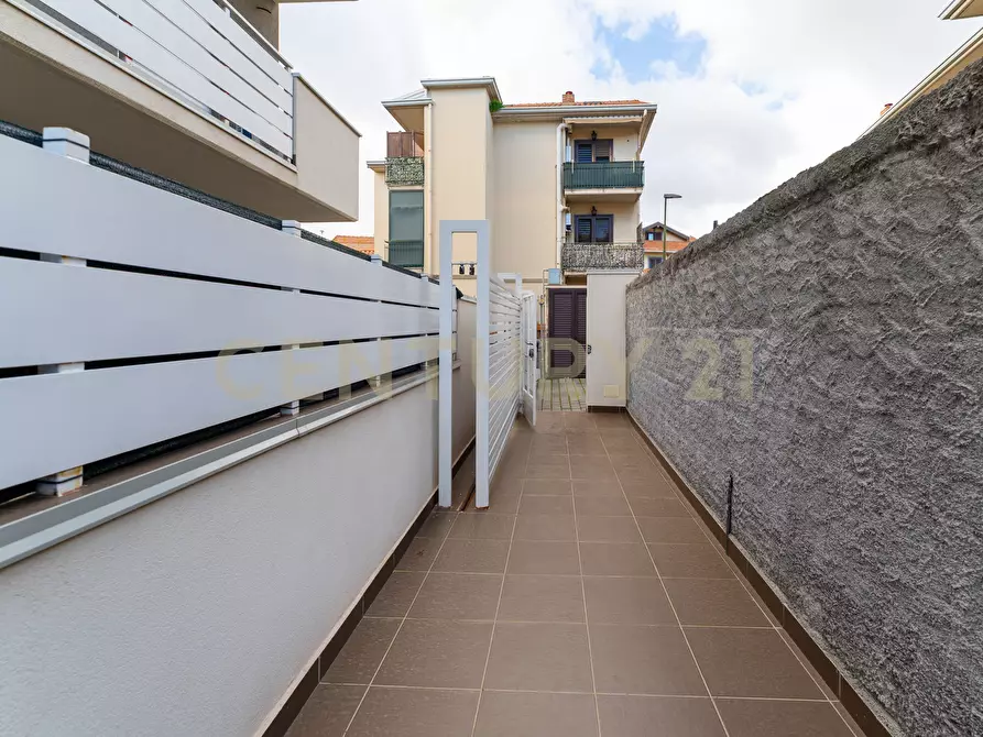 Immagine 3 di Quadrilocale in vendita  in Vicolo  Aurora 8 a Tremestieri Etneo