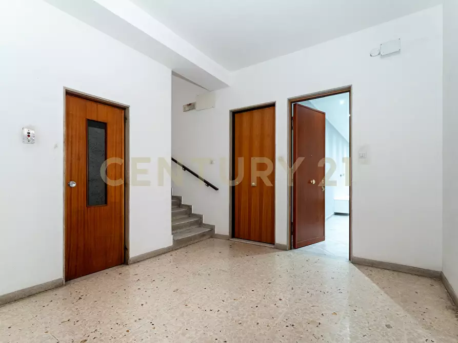 Immagine 39 di Trilocale in vendita  in Via Giuseppe Mazzaglia 7 a Catania