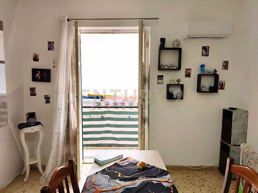 Immagine 17 di Bilocale in vendita  in Via Scillato 34 a Palermo