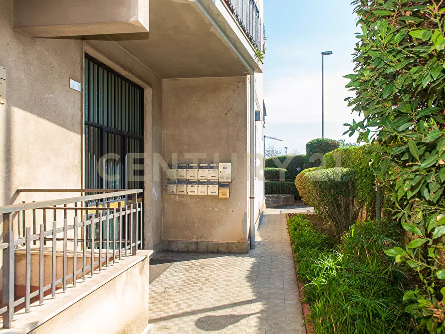 Immagine 23 di Bilocale in vendita  in Via Madonna di Fatima 71 a Gravina Di Catania