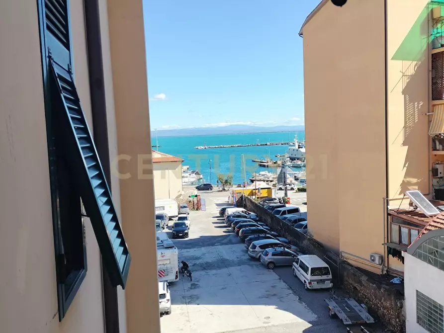 Immagine 7 di Quadrilocale in vendita  in Via Roma a Monte Argentario