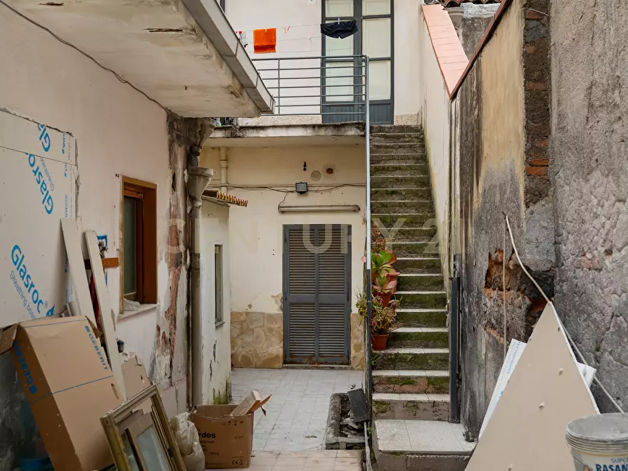 Immagine 2 di Porzione di casa in vendita  in Via Giudice 10 a Catania