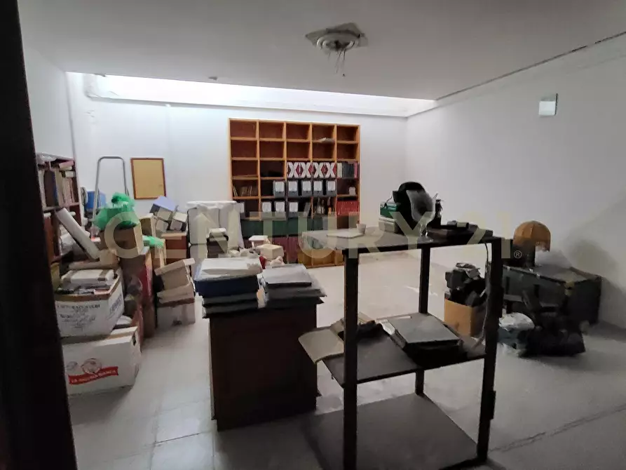 Immagine 5 di Garage in vendita  in Via Genova 35 a Aci Castello