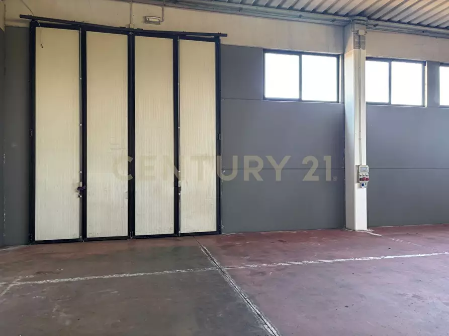 Immagine 30 di Attività artigianale in affitto  in Via Caduti sul Lavoro 23 a Isola Della Scala
