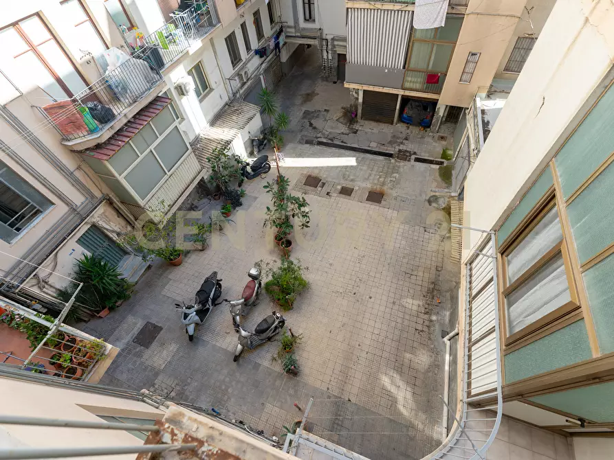 Immagine 34 di Quadrilocale in vendita  in via sant angelo fulci 44 a Catania
