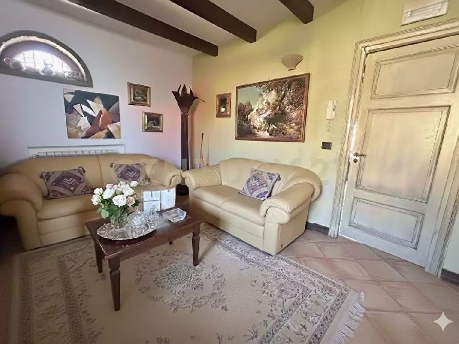 Immagine 11 di Villa in vendita  in Via Mandarino a Porto Empedocle