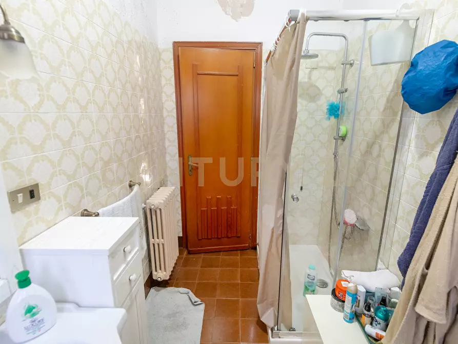 Immagine 22 di Villa in vendita  in Via della Regione 70 a Pedara