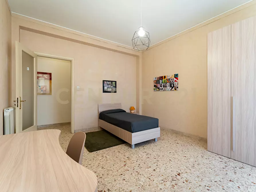Immagine 27 di Stanza singola in affitto  in Via Matteo Renato Imbriani 181 a Catania