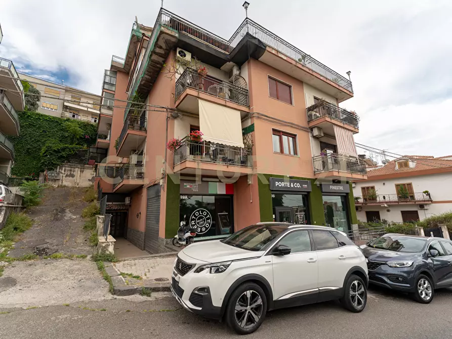 Immagine 46 di Trilocale in vendita  in Via Lo Jacono Francesco 19 a Sant'agata Li Battiati