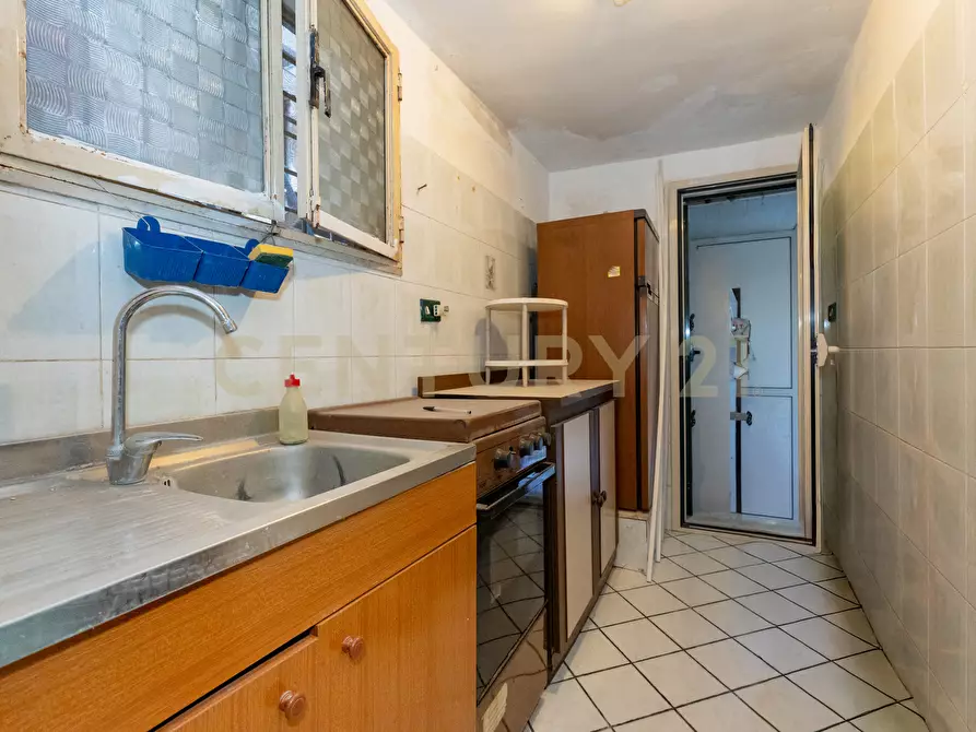 Immagine 11 di Bilocale in vendita  in Via Pietro Toselli 51 a Catania