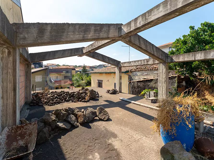 Immagine 55 di Casa indipendente in vendita  in Via Capitano Navarria 37 a San Pietro Clarenza