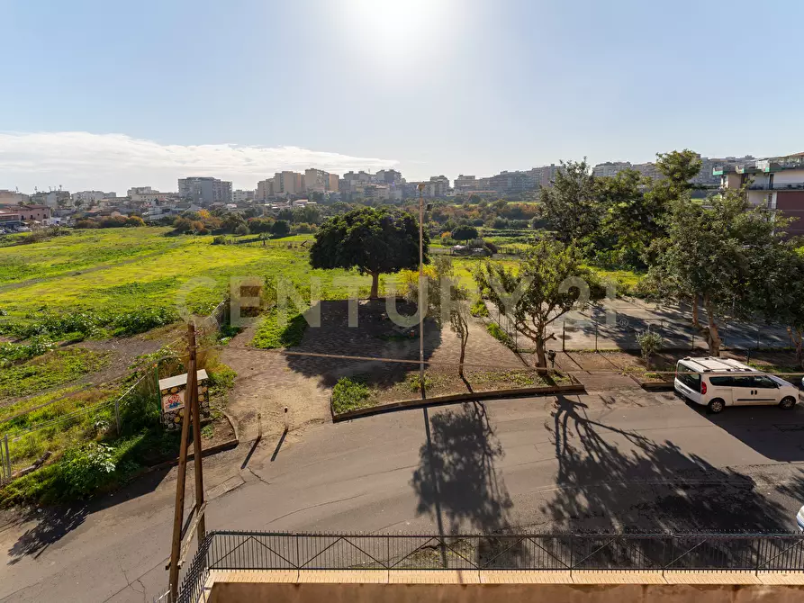 Immagine 31 di Appartamento in vendita  in Via dei Piccioni 9 a Catania