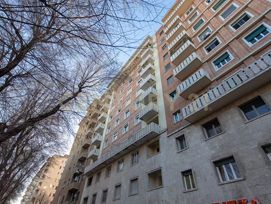 Immagine 49 di Quadrilocale in vendita  in Viale Ippocrate 116 a Roma