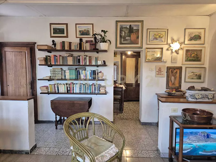 Immagine 11 di Attico in vendita  in Via Isidoro Maggi a Arcidosso