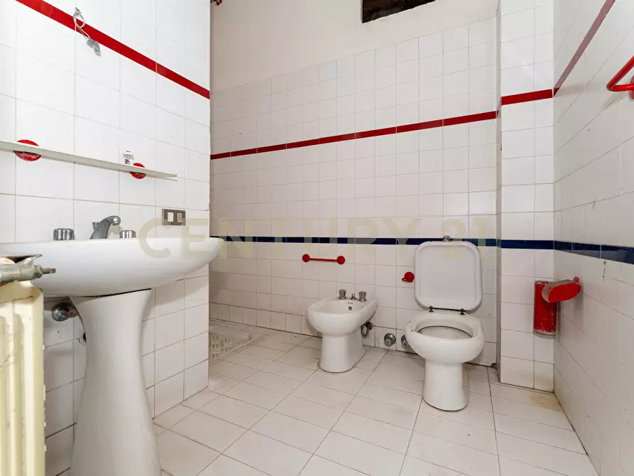 Immagine 36 di Villa in vendita  in Via dei Ciclopi 71 a Aci Catena