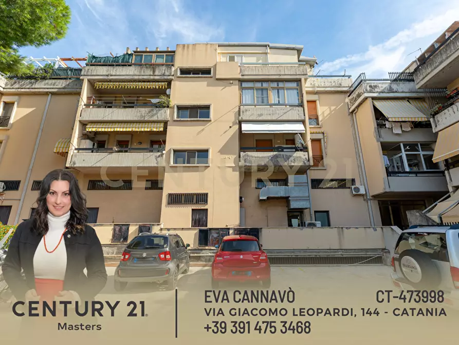 Immagine 33 di Bar / Ristorante in vendita  in Piazza Tivoli 4 a Tremestieri Etneo