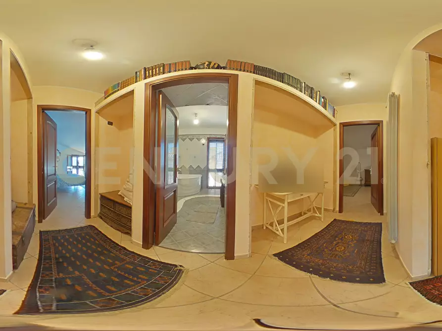 Immagine 167 di Villa in vendita  in Via Ottavia Penna 50 a Caltagirone