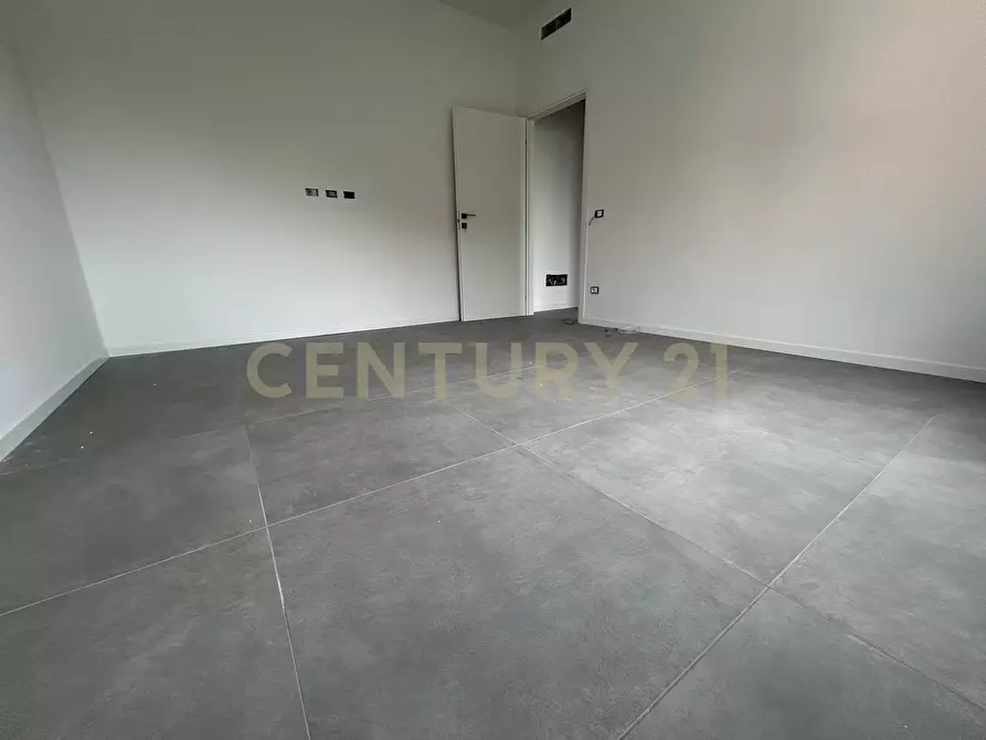 Immagine 7 di Quadrilocale in vendita  in Via Merano 9 a Verona