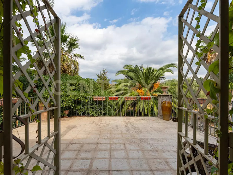 Immagine 59 di Villa in vendita  in Via Pulei 25 a Mascalucia