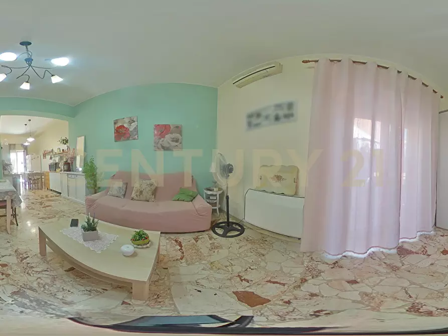 Immagine 50 di Pentalocale in vendita  in Via Isole Eolie 126 a Paterno'