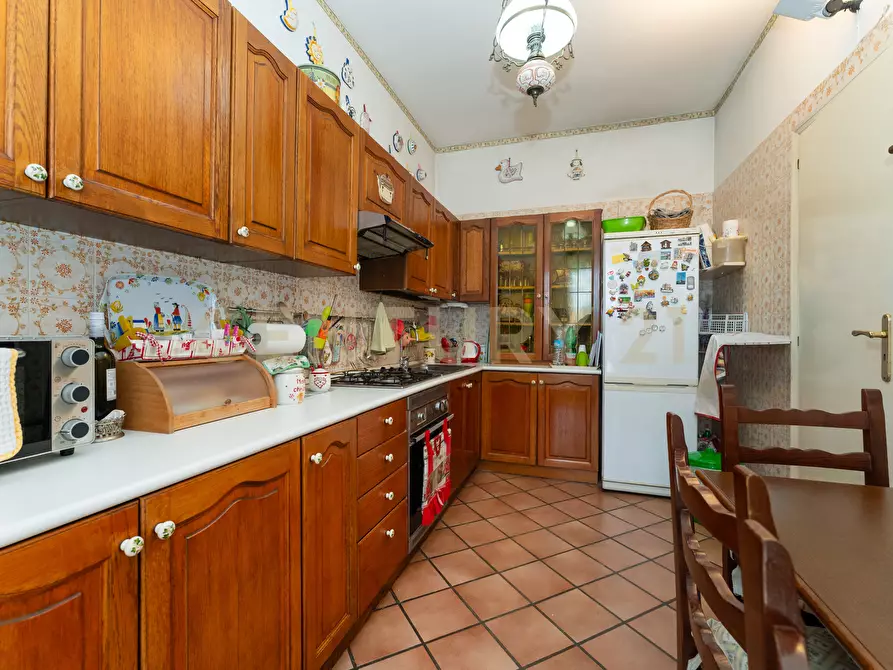 Immagine 15 di Casa semindipendente in vendita  in Via G. Leopardi 1 a Sant'agata Li Battiati