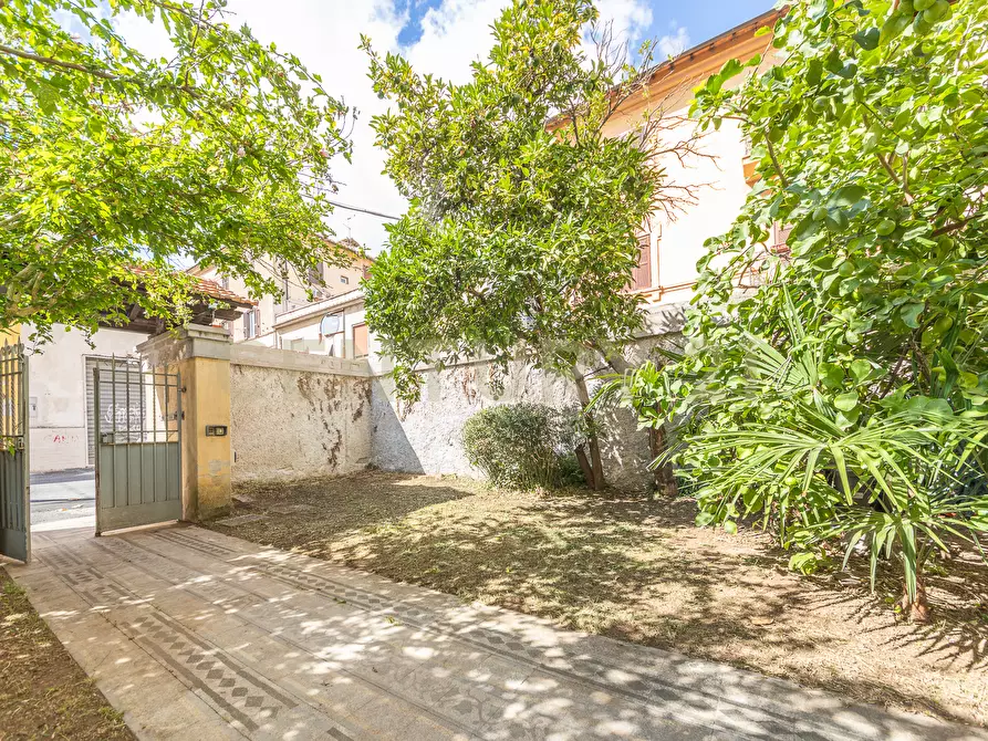 Immagine 31 di Quadrilocale in vendita  in Via Armando Sala 29 a Bracciano