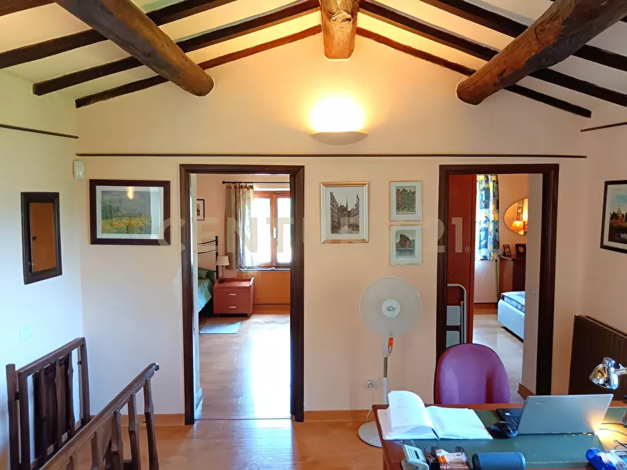 Immagine 60 di Villa in vendita  in Via Case Raspini 2 a Santa Fiora