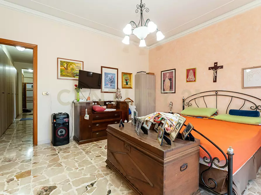 Immagine 2 di Quadrilocale in vendita  in Corso dei Mille 54 a Catania